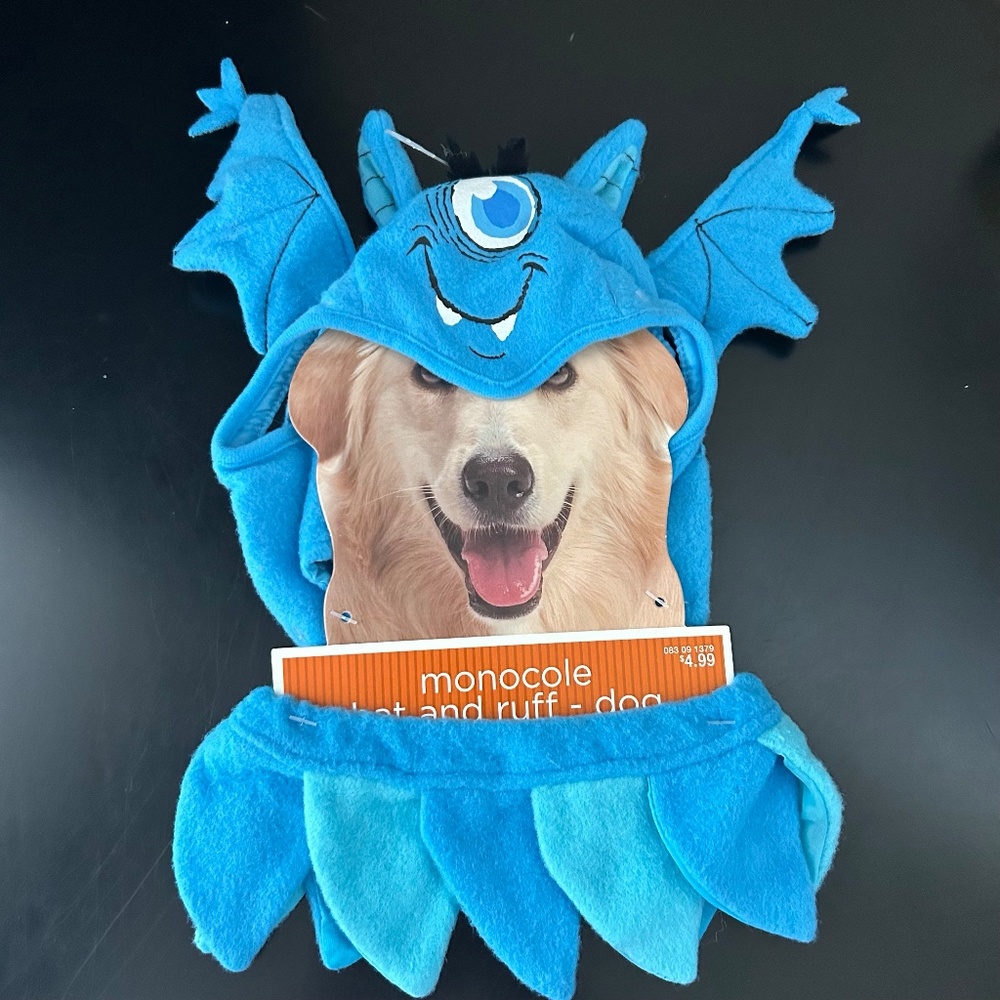 B.O.B. Dog Costume. Size M/L. NWT